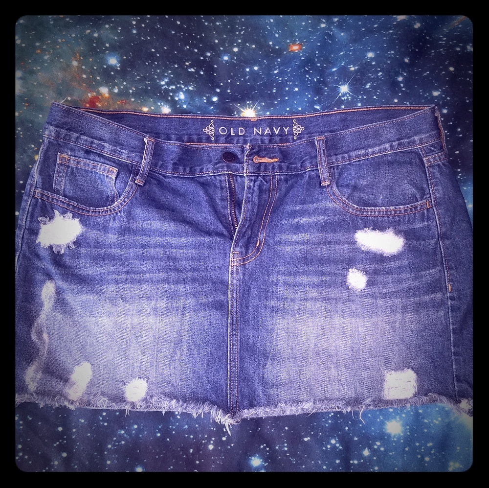 Old Navy mini skirt size 12